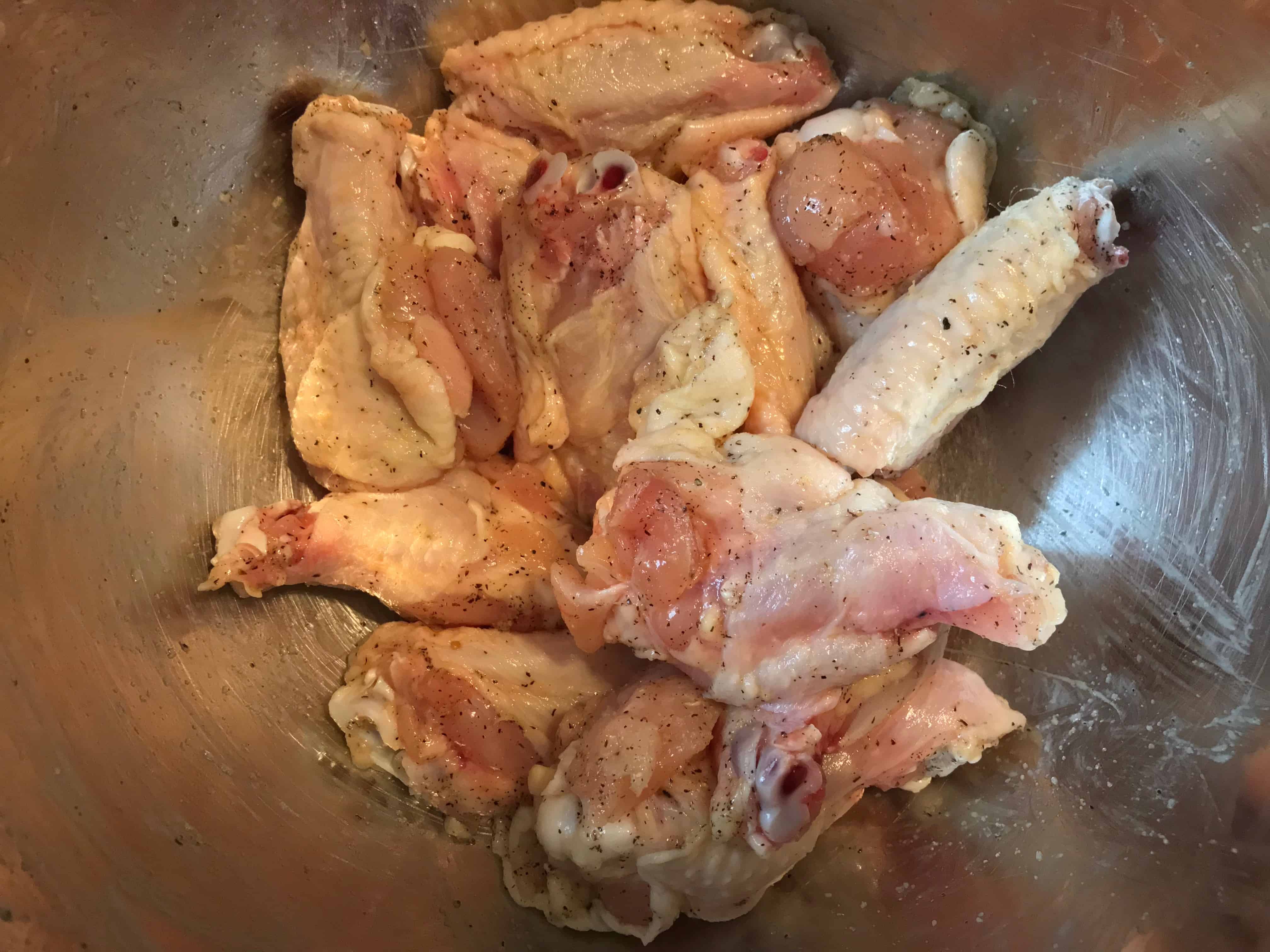 chicken wings with seasoning mixed