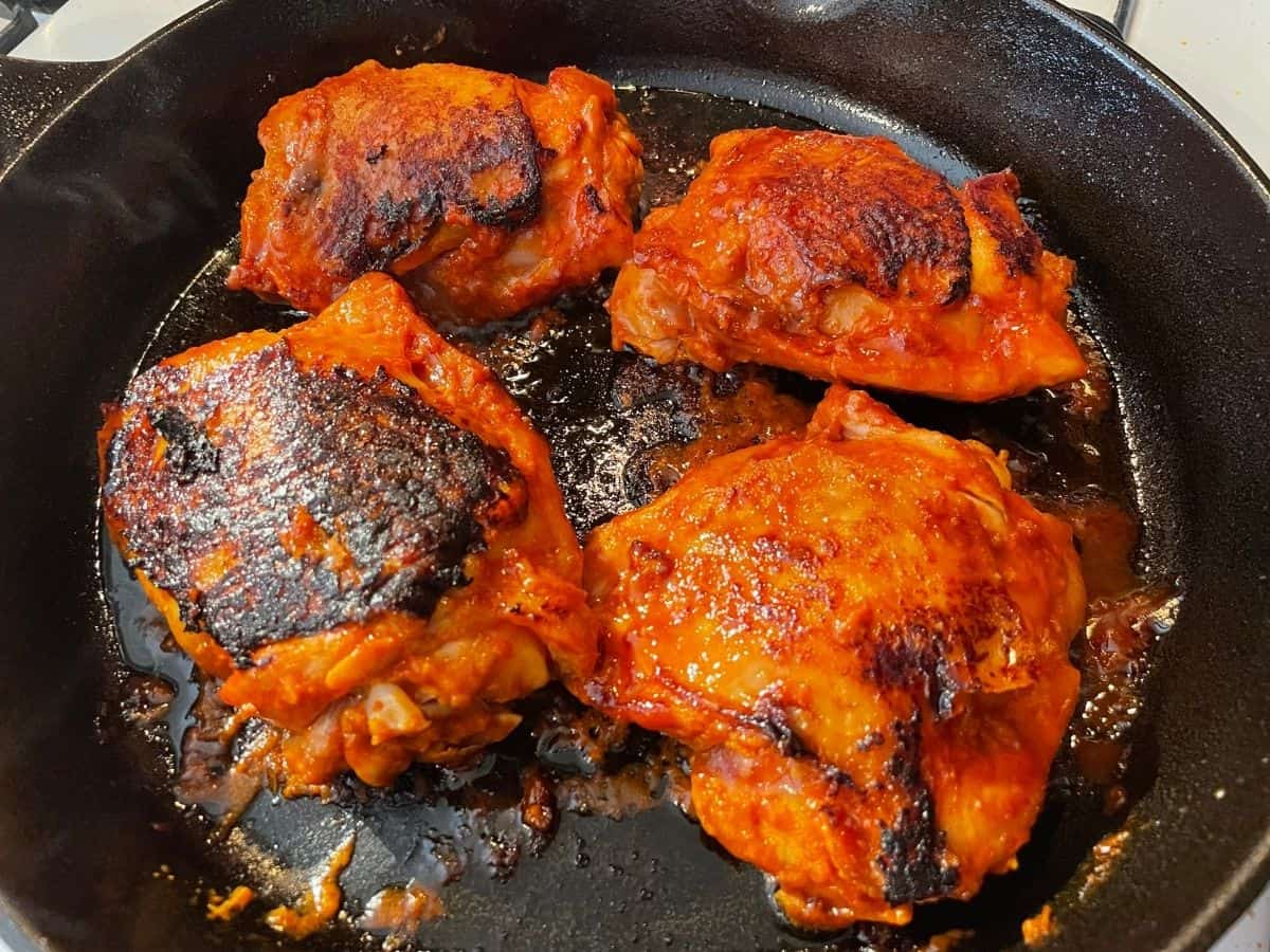 Cooking chicken thighs in cast iron skillet